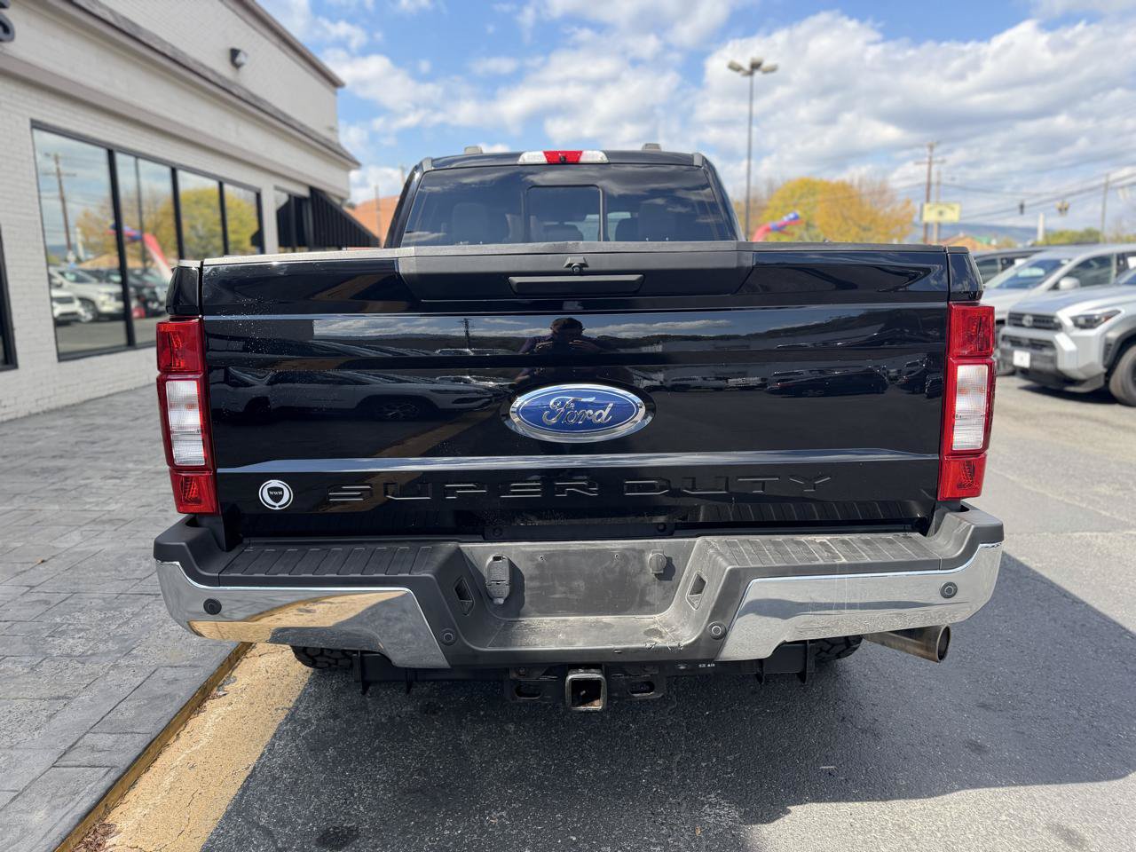 Used 2021 Ford F250 XLT w/ XLT Premium Package AWD/4WD image 8