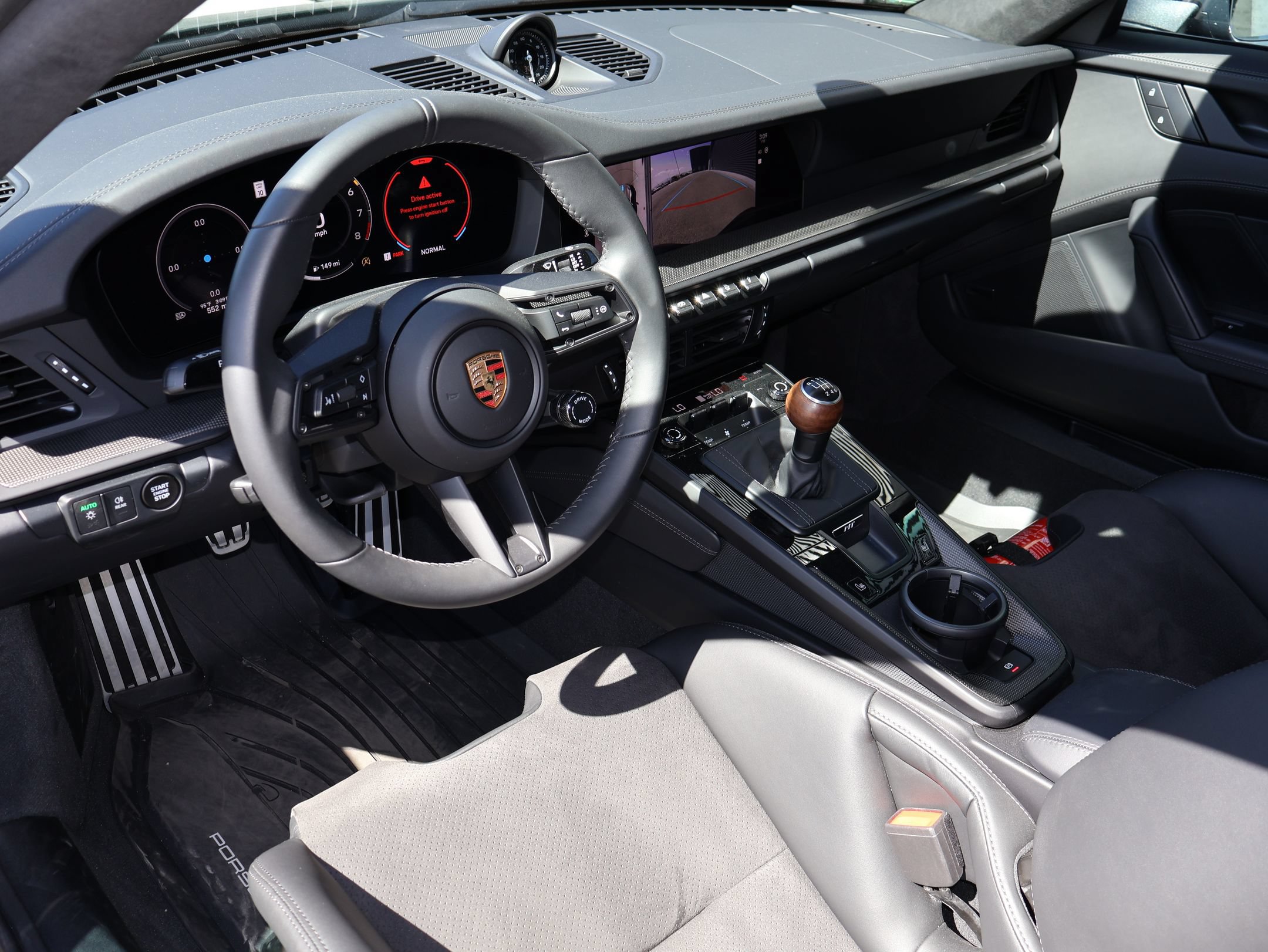 Certified 2026 Porsche 911 Carrera T RWD image 4