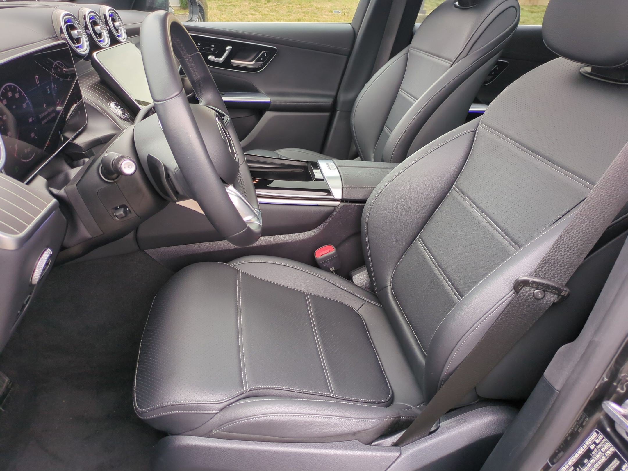 Certified 2025 Mercedes-Benz GLC 300 4MATIC image 15
