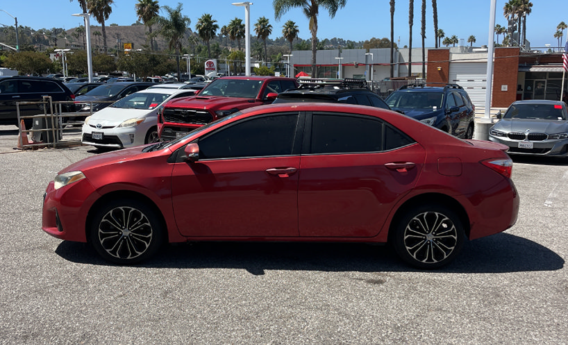 Used 2015 Toyota Corolla S FWD image 4