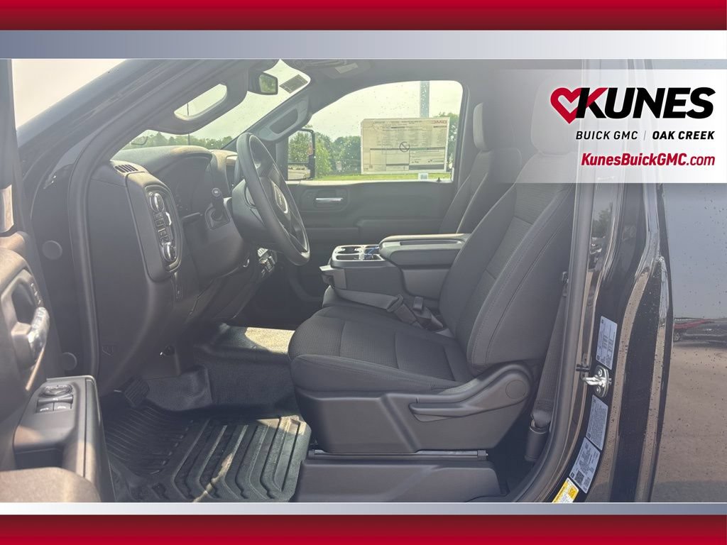 New 2025 GMC Sierra 2500 Pro w/ 1SA Pro Safety Plus Package AWD/4WD image 18