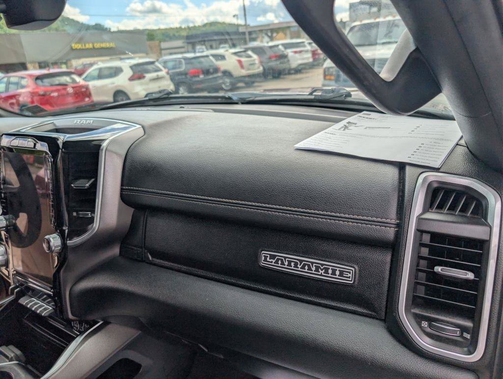 Used 2020 RAM 1500 Laramie AWD/4WD image 63