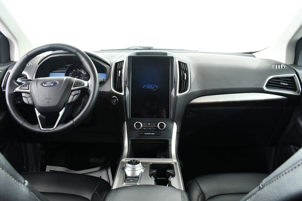 Used 2024 Ford Edge SEL w/ Convenience Package AWD/4WD image 7
