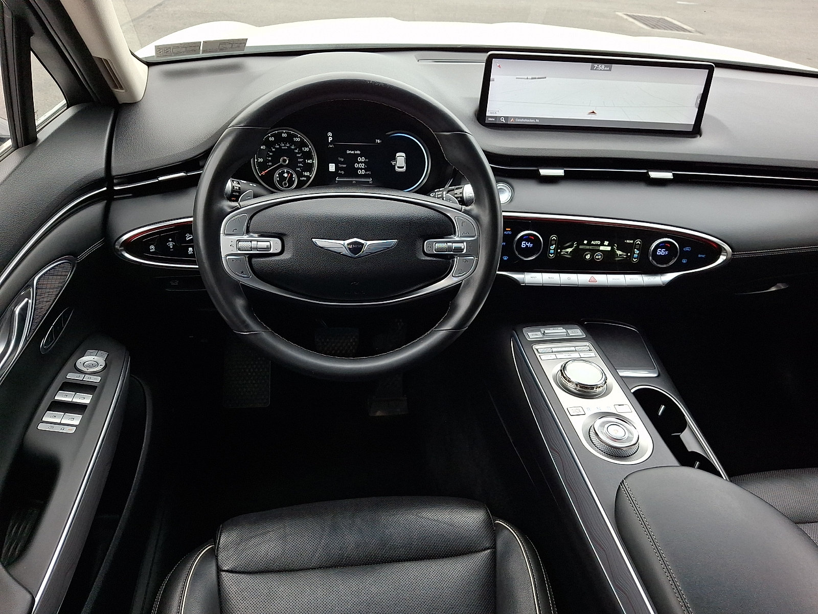 Used 2022 Genesis GV70 2.5T w/ Advanced Package AWD/4WD image 11