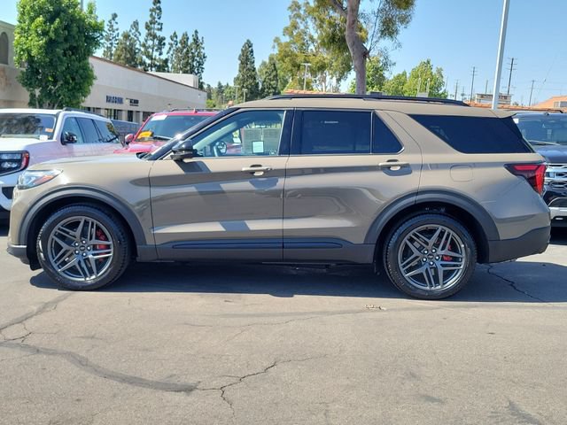 Used 2026 Ford Explorer ST w/ Sun And Sound Package AWD/4WD image 30