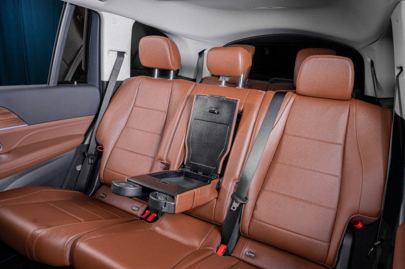 New 2026 Mercedes-Benz GLS 450 4MATIC image 30