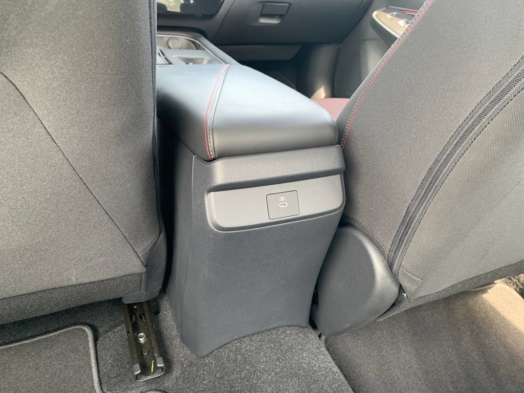 Used 2026 Nissan Sentra SR w/ Floor Mat Package FWD image 24