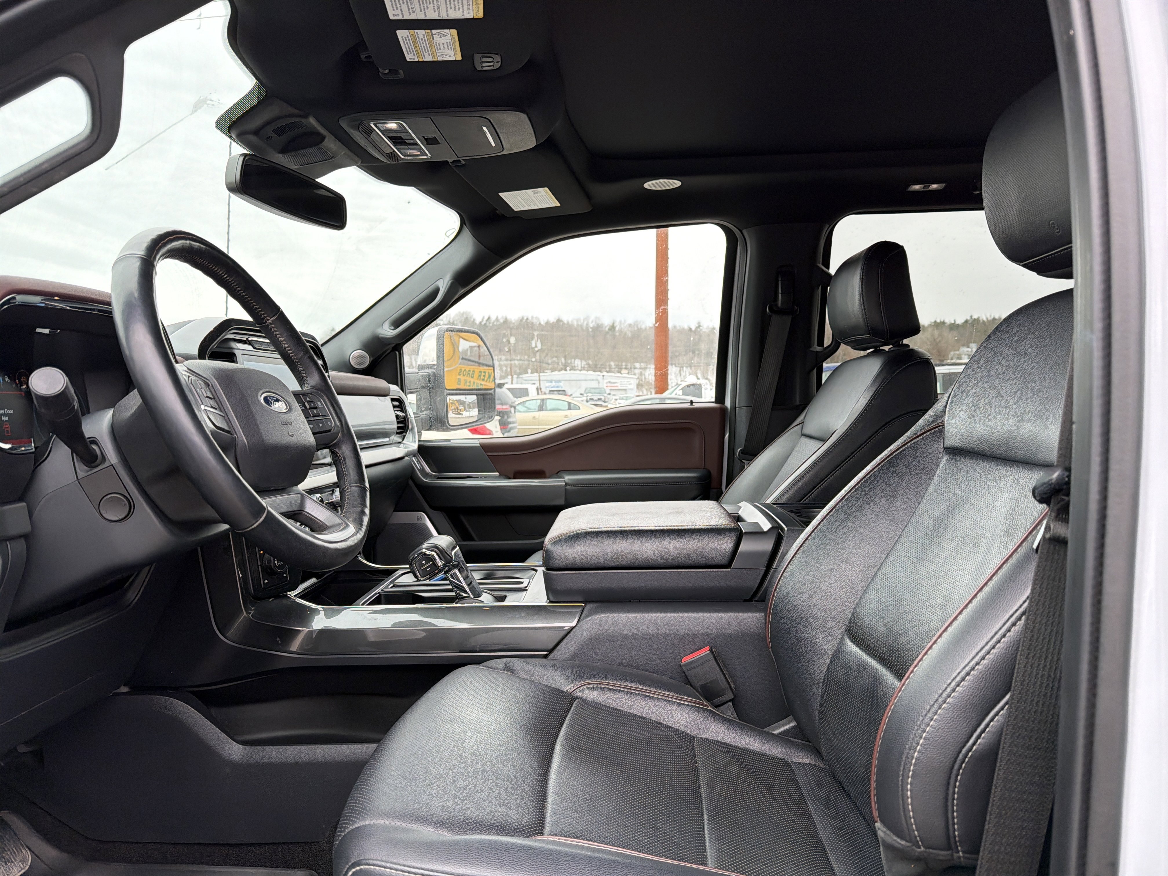 Used 2022 Ford F150 Lariat w/ Equipment Group 502A High image 12