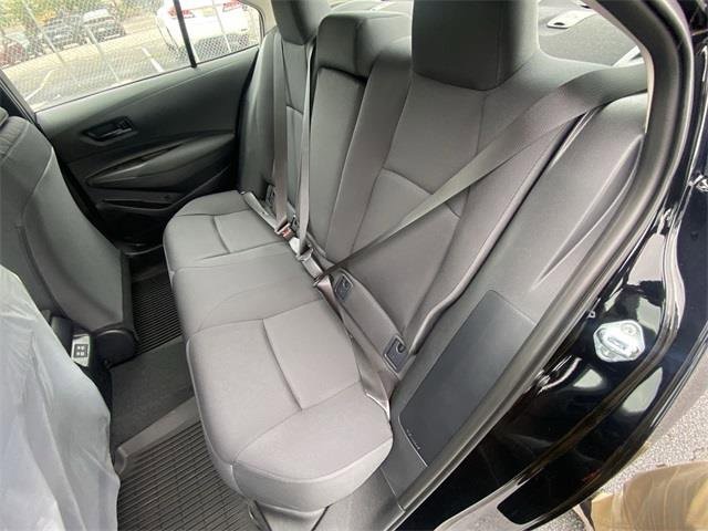 Used 2025 Toyota Corolla LE image 22