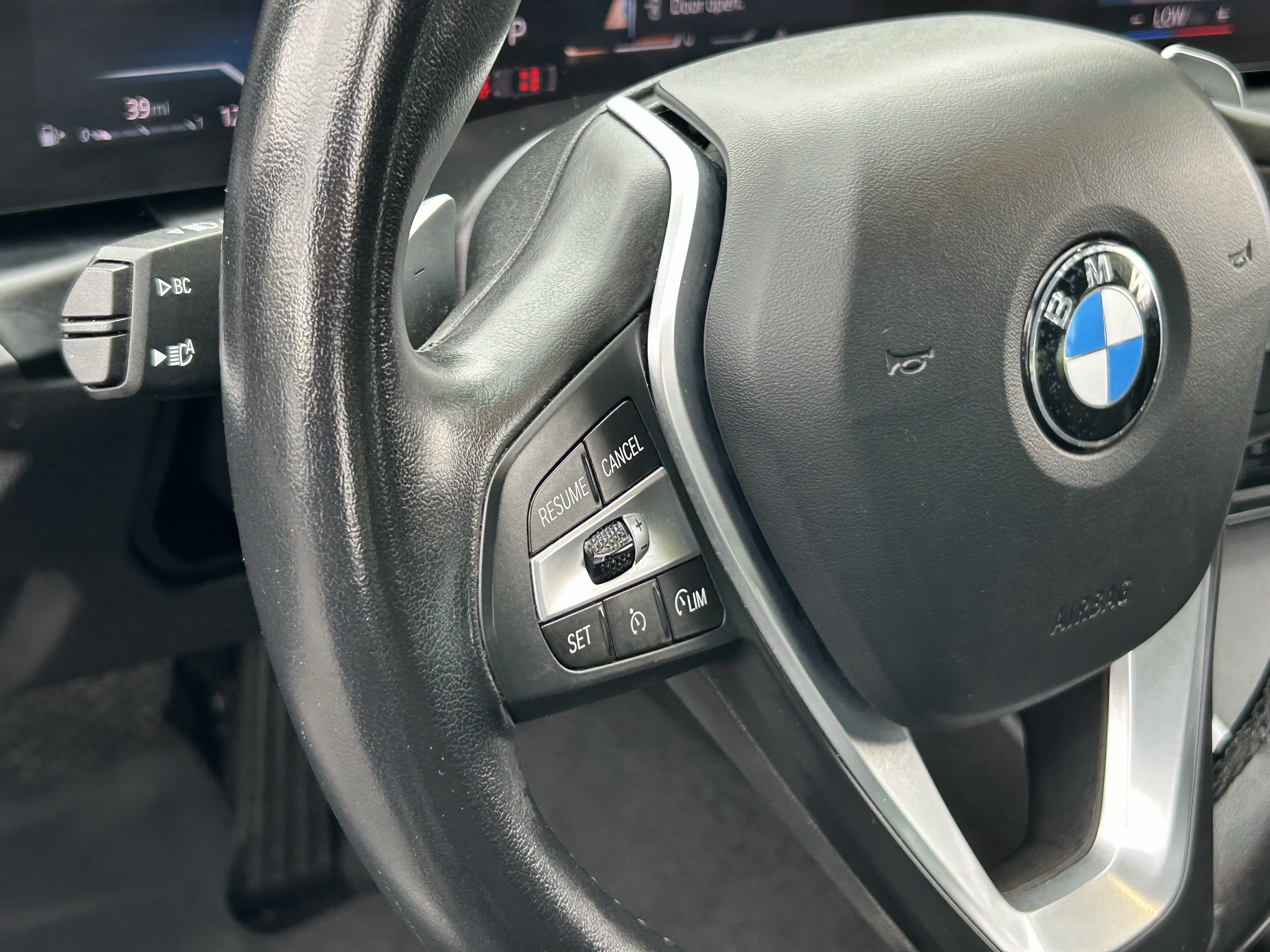 Used 2024 BMW 330i Sedan RWD image 28
