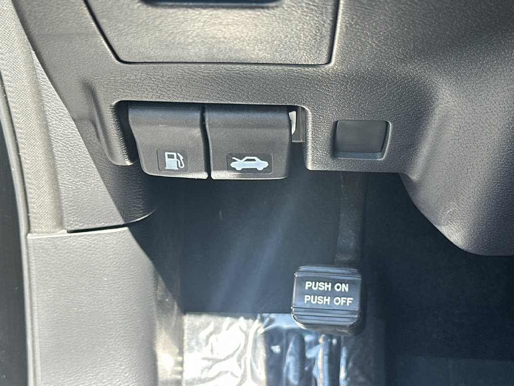 Used 2024 Nissan Murano SV FWD image 29