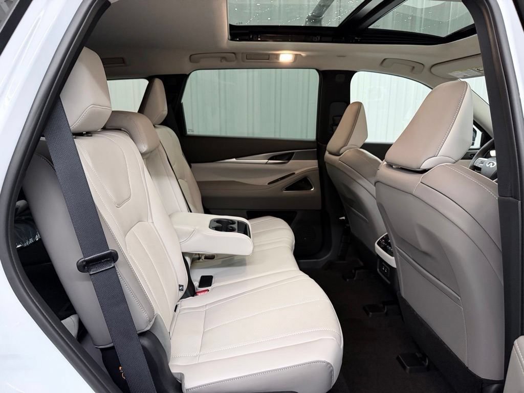 New 2027 INFINITI QX60 Luxe FWD image 41