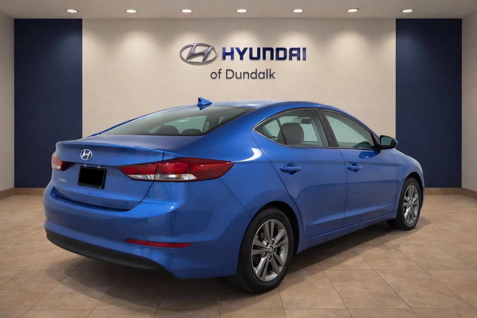 Used 2018 Hyundai Elantra SEL FWD image 2