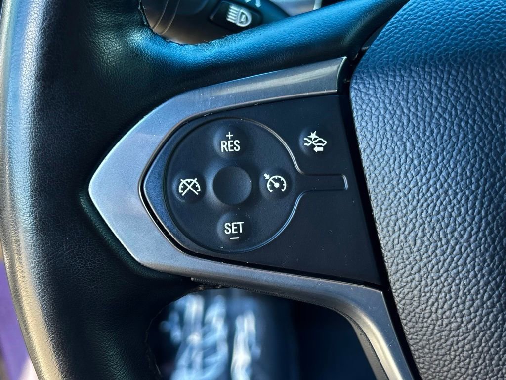 Used 2023 Chevrolet Traverse LT image 14