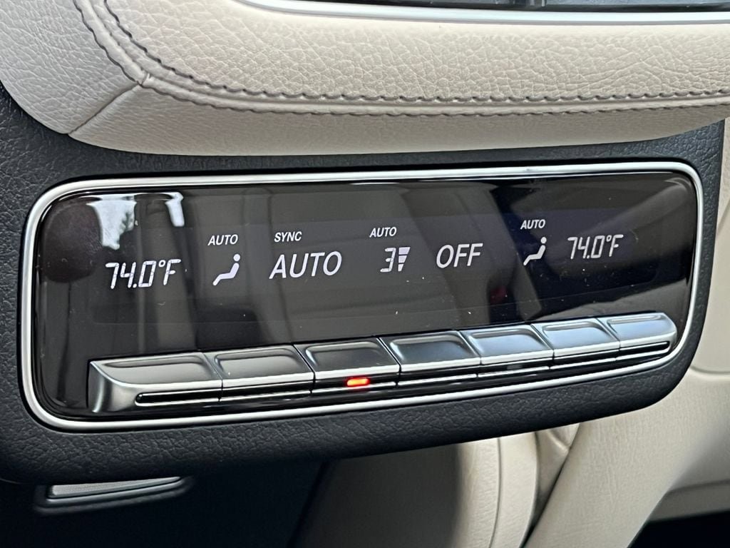 New 2026 Mercedes-Benz GLS 450 4MATIC image 39