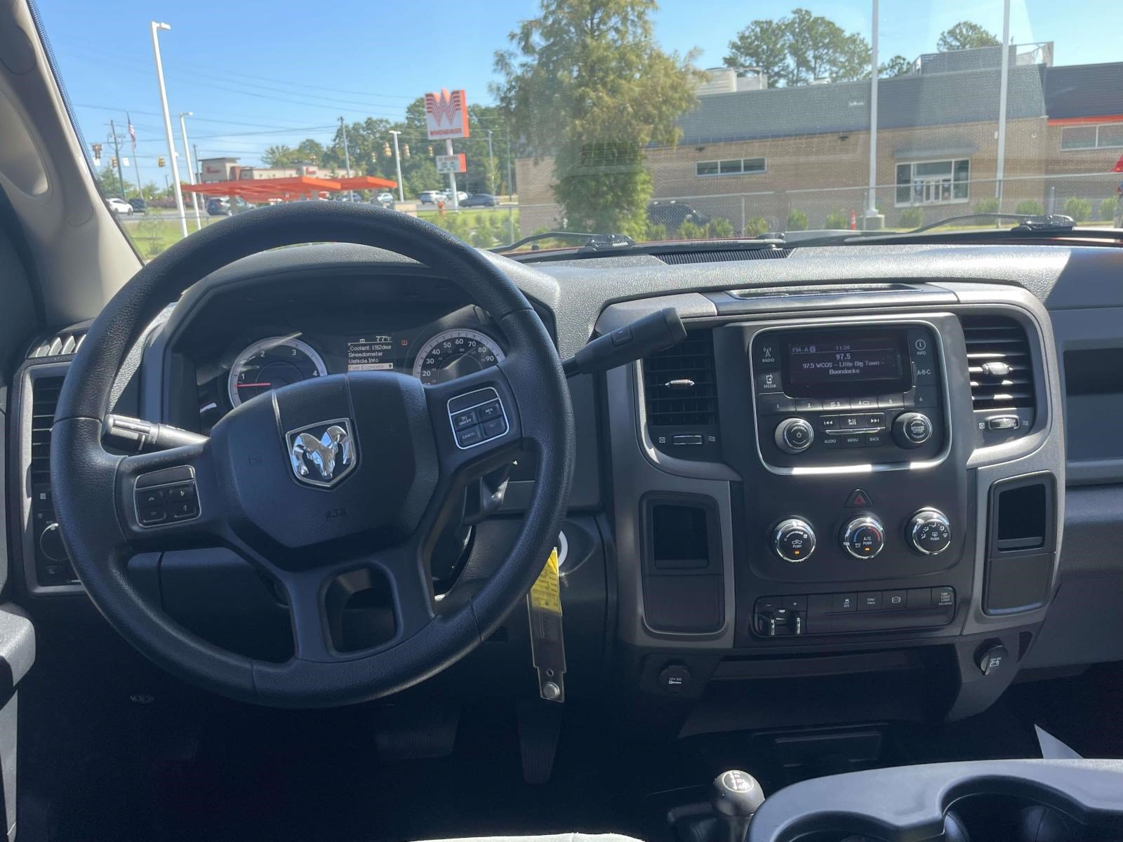Used 2013 RAM 2500 Tradesman w/ Chrome Appearance Group AWD/4WD image 10