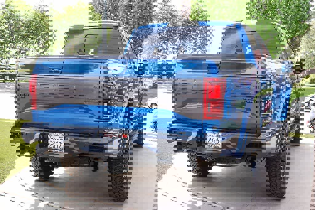 Used 2017 Ford F150 Raptor w/ Equipment Group 802A Luxury AWD/4WD image 7