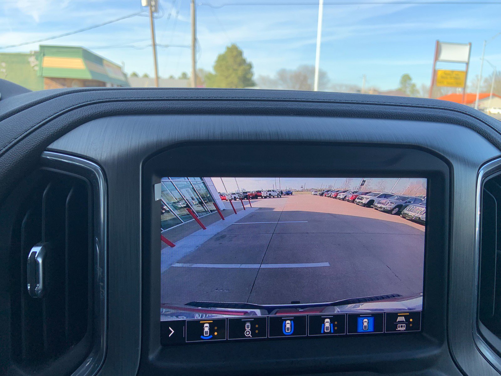 Certified 2021 GMC Sierra 3500 Denali w/ Denali Ultimate Package image 25