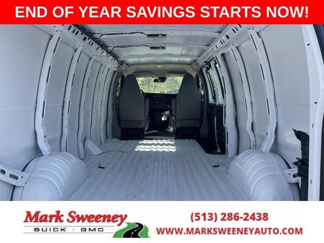 New 2025 GMC Savana 2500 Extended w/ Driver Convenience Package RWD image 7
