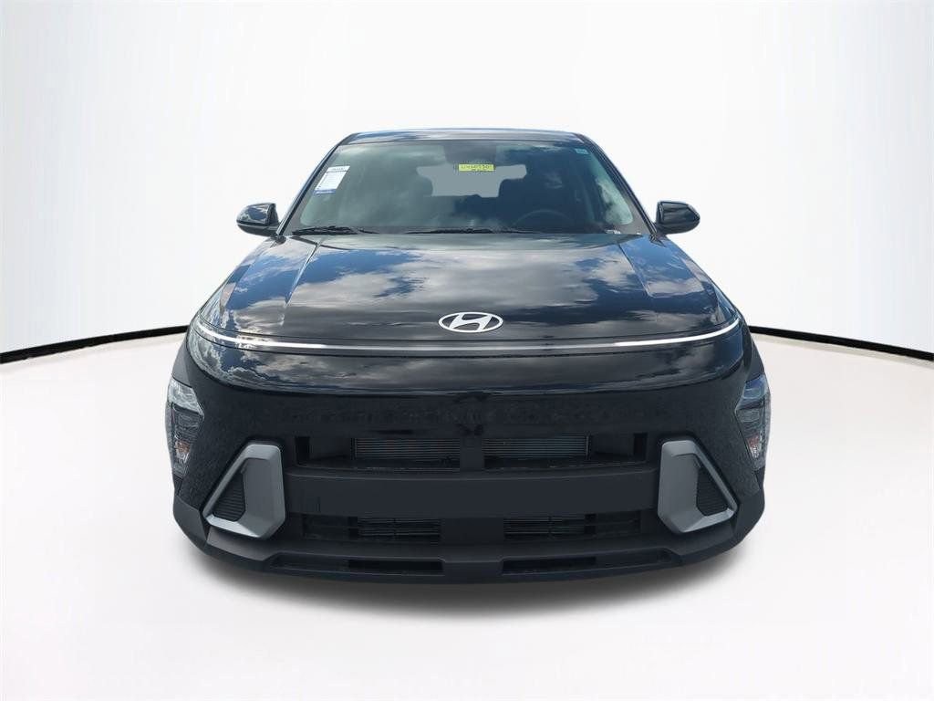 New 2026 Hyundai Kona SE image 3