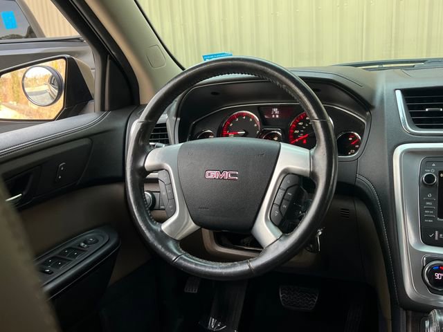 Used 2016 GMC Acadia SLT image 18
