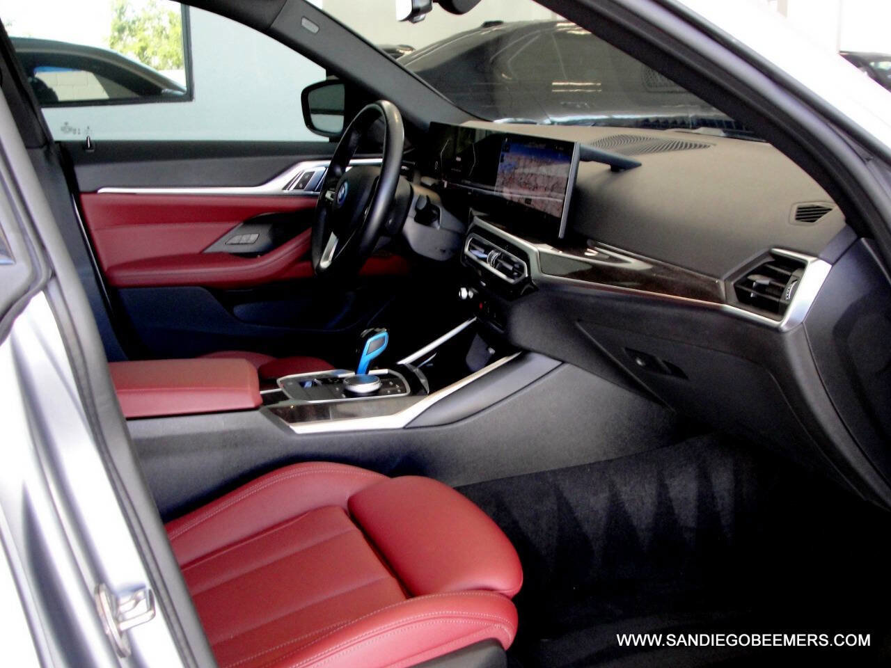Used 2023 BMW i4 eDrive40 image 34