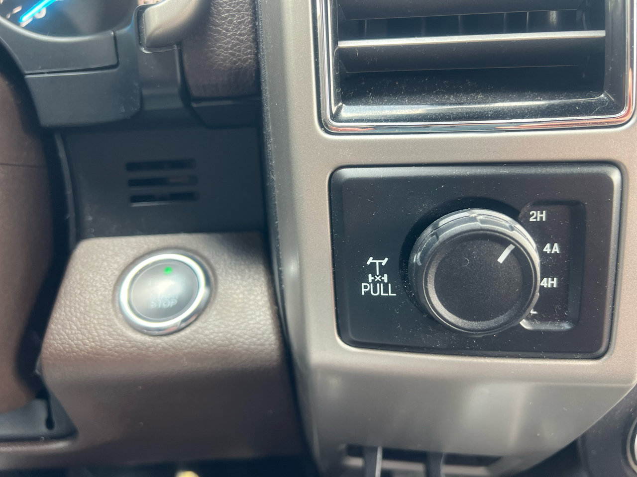 Used 2019 Ford F150 King Ranch w/ Equipment Group 601A Luxury image 29