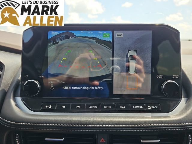 Used 2023 Nissan Rogue Platinum AWD/4WD image 14