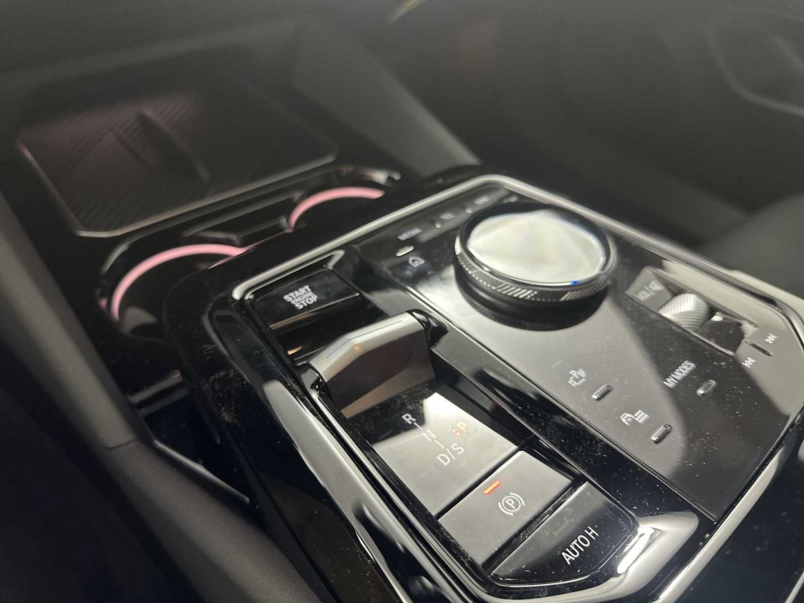 New 2026 BMW 530i xDrive AWD/4WD image 16