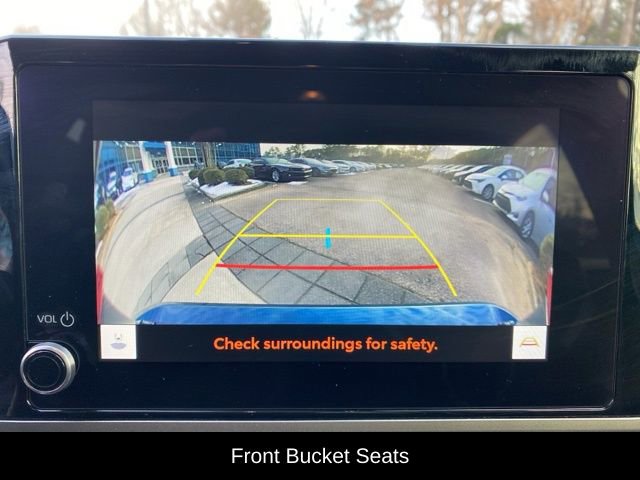 Used 2025 Toyota Camry SE image 11