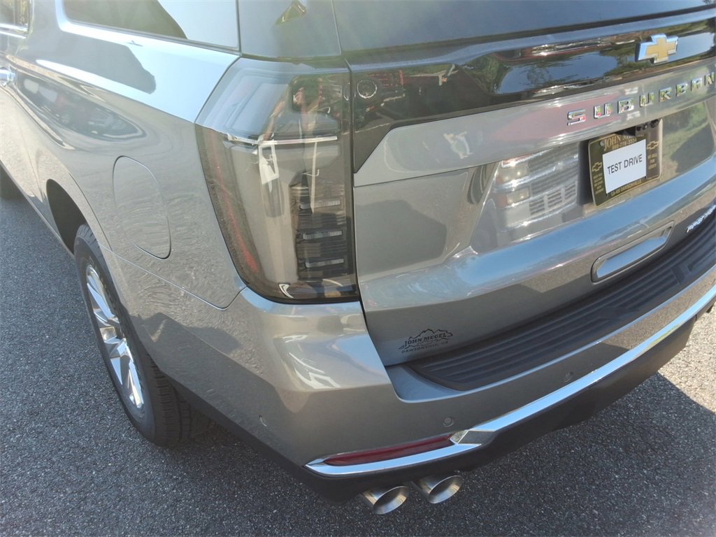 New 2026 Chevrolet Suburban Premier image 15