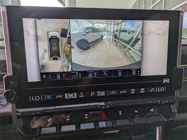 New 2025 GMC Hummer EV 2X w/ Extreme Off-Road Package image 13