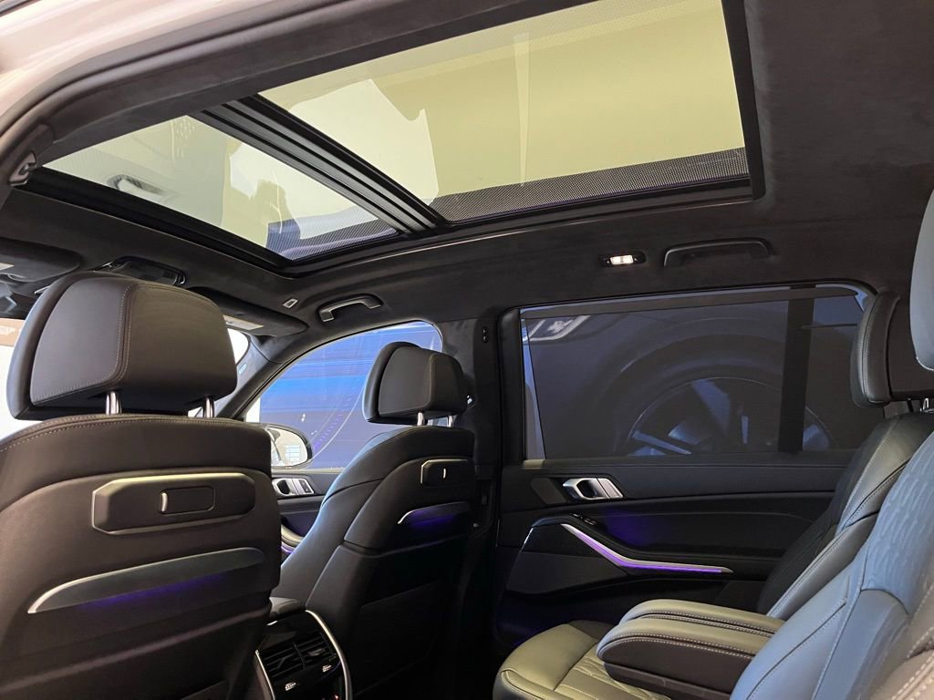 Used 2024 BMW X7 M60i w/ Executive Package AWD/4WD image 21