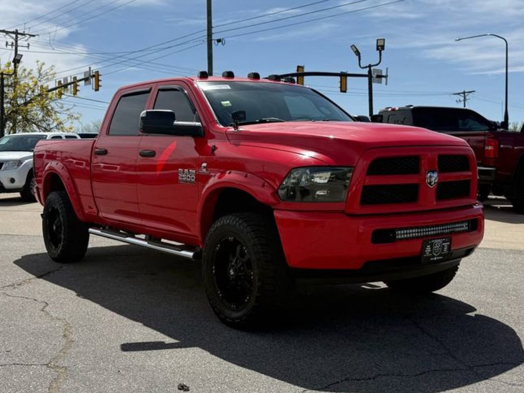 Used 2013 RAM 2500 Tradesman w/ Chrome Appearance Group AWD/4WD image 4