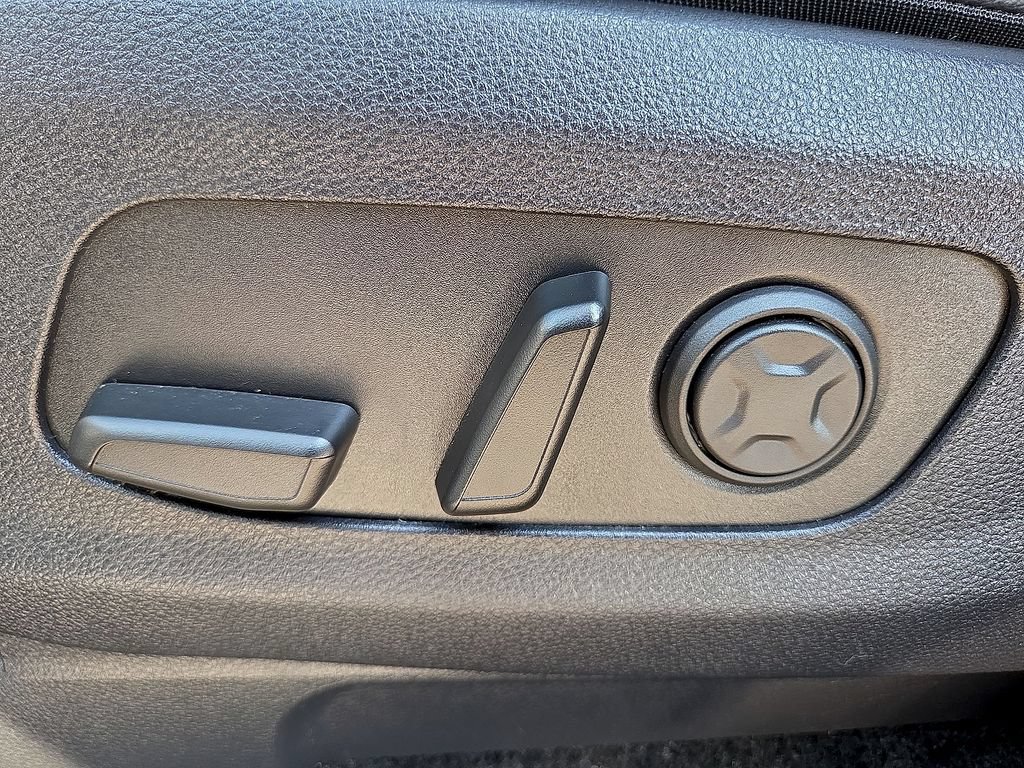 Used 2024 Kia Carnival SX Prestige FWD image 17