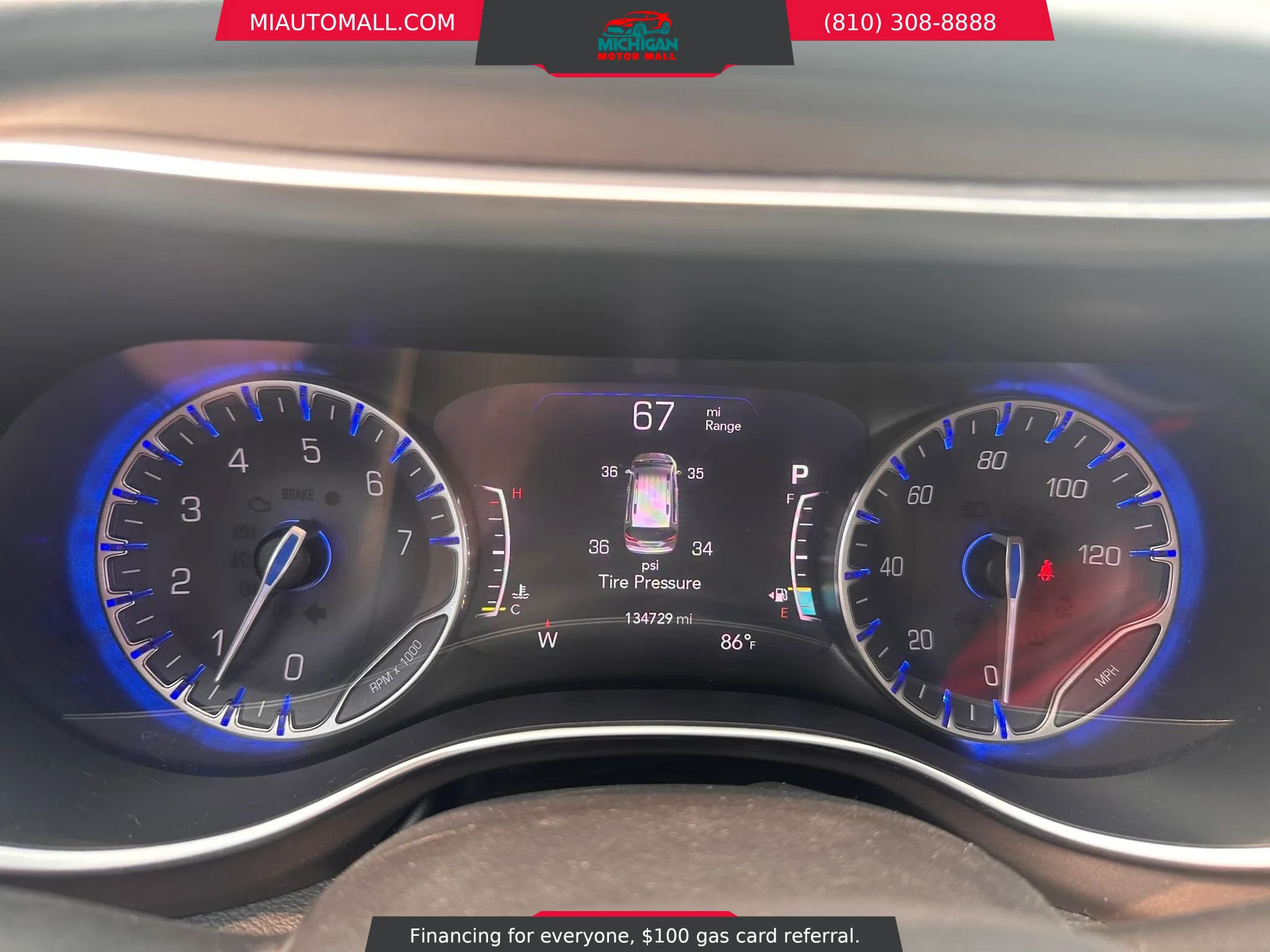 Used 2017 Chrysler Pacifica Touring-L Plus FWD image 12