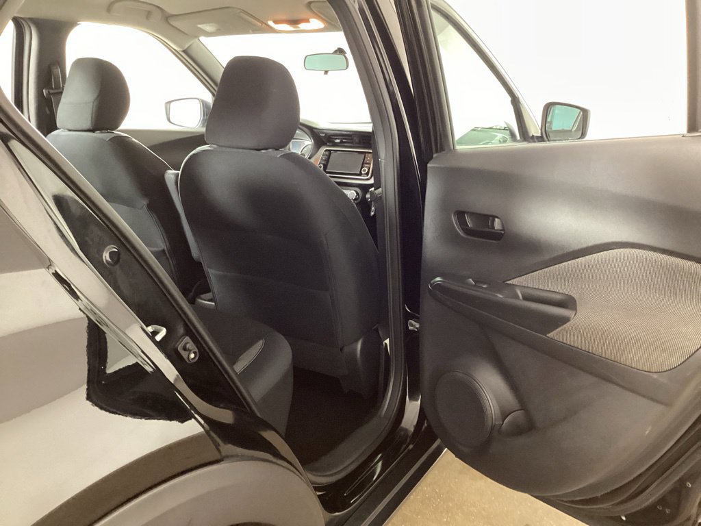Used 2018 Nissan Kicks S FWD image 23