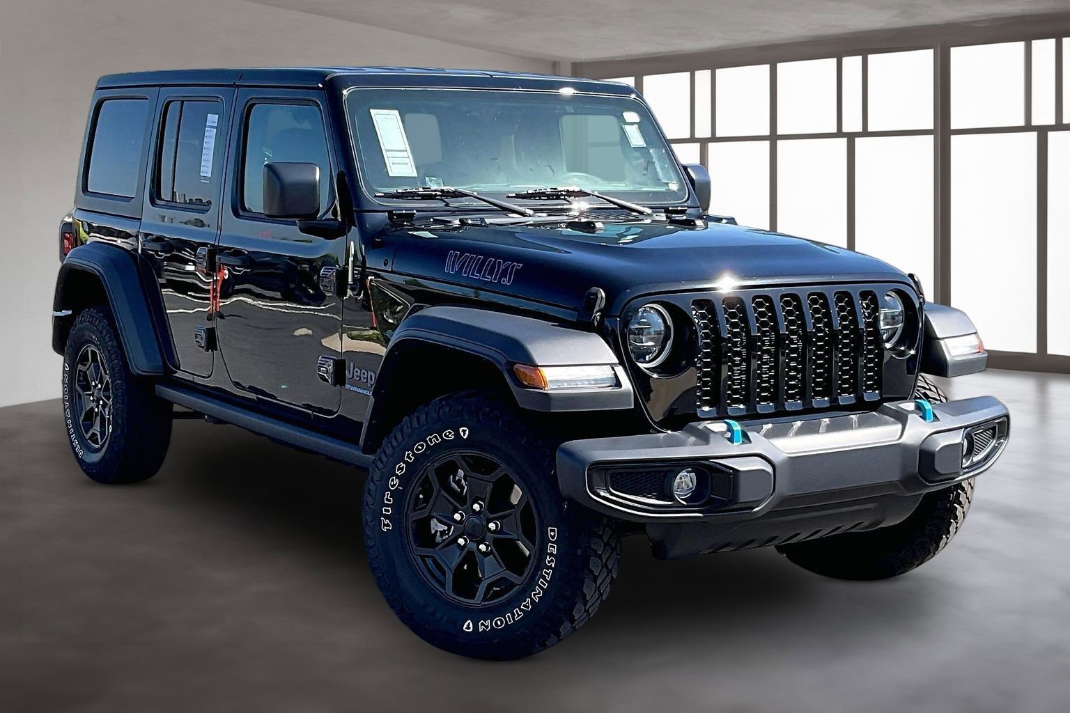 Used 2023 Jeep Wrangler Unlimited w/ Cold Weather Group AWD/4WD image 1