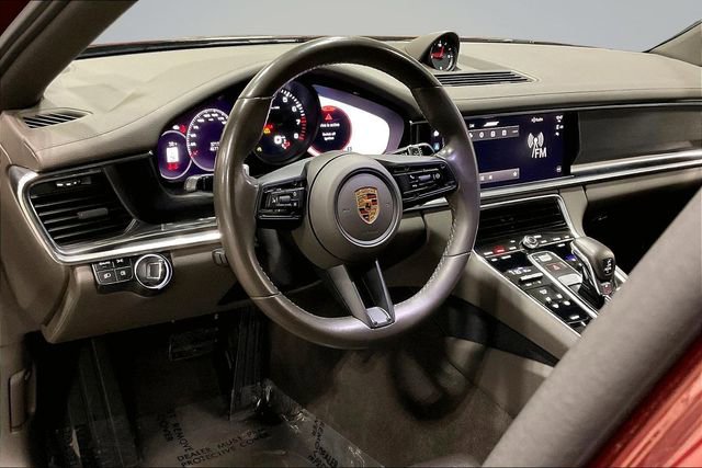 Used 2022 Porsche Panamera 4 Platinum Edition image 15