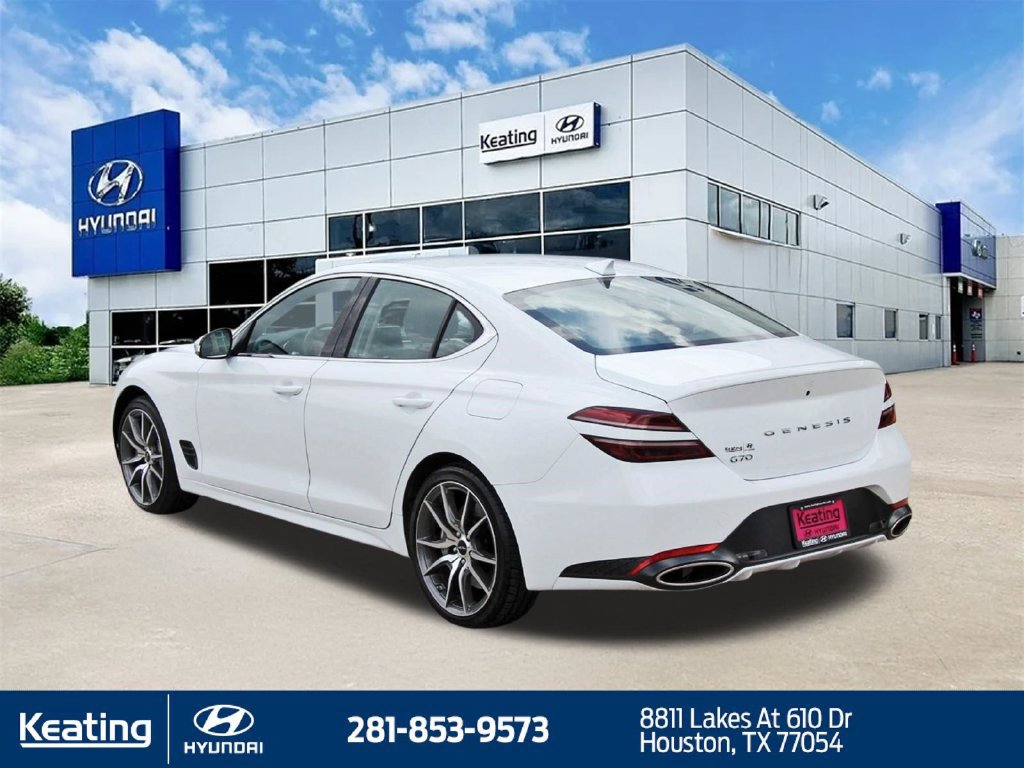 Used 2026 Genesis G70 2.5T RWD image 7