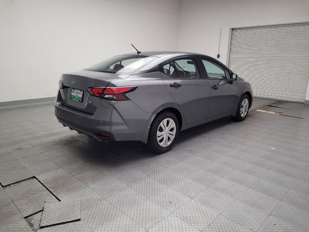 Used 2025 Nissan Versa S w/ Trunk Package image 9