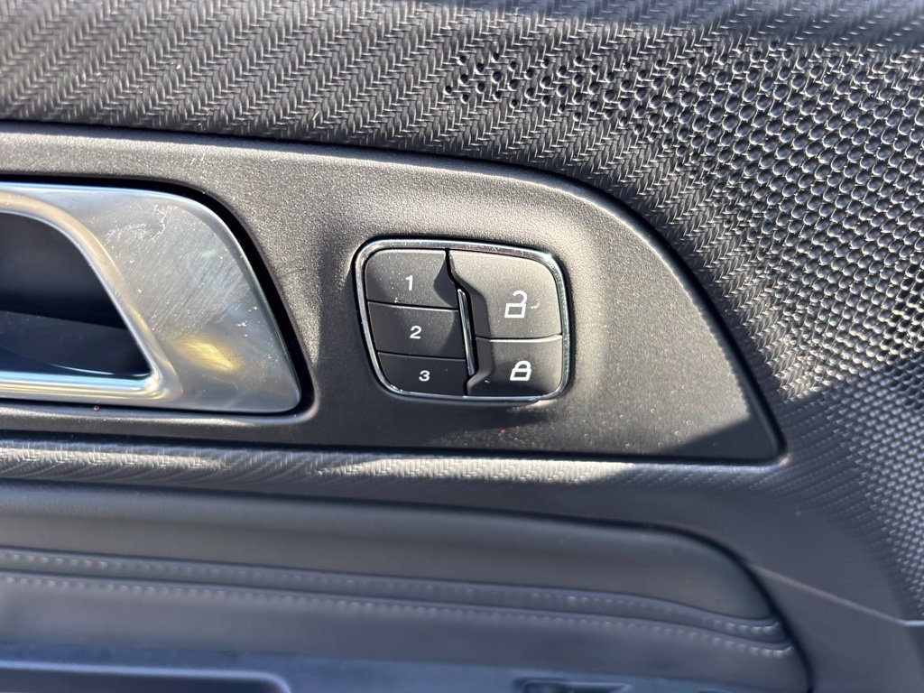 Used 2025 Ford Mustang GT Premium RWD image 15
