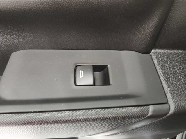 Used 2026 Chevrolet Silverado 1500 Custom RWD image 32