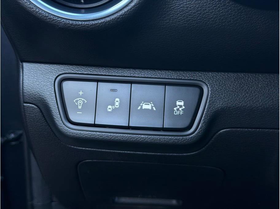 Used 2020 Kia Forte GT-Line w/ GT-Line Premium Package image 19