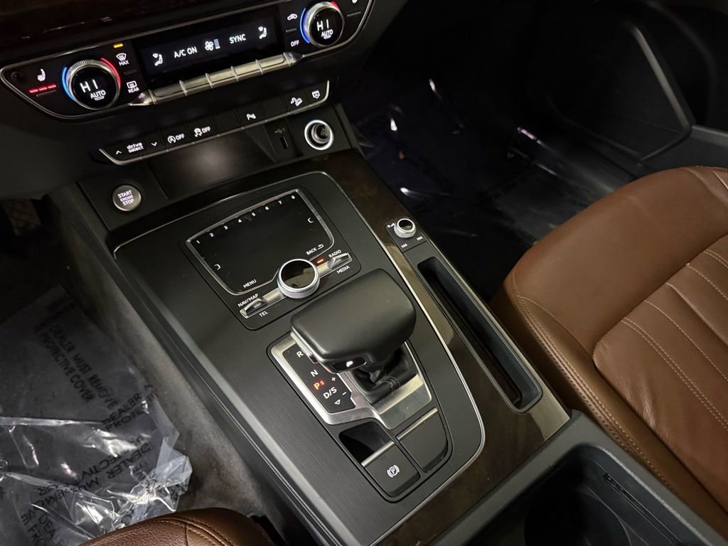 Used 2018 Audi Q5 2.0T Premium Plus w/ Premium Plus Package image 13