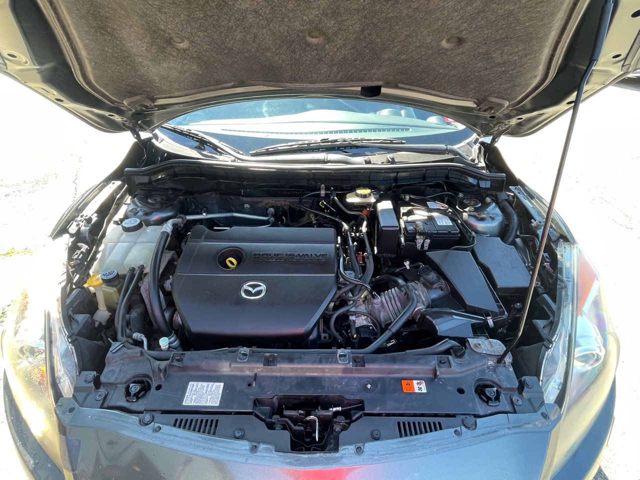 Used 2011 MAZDA MAZDA3 s Sport image 17