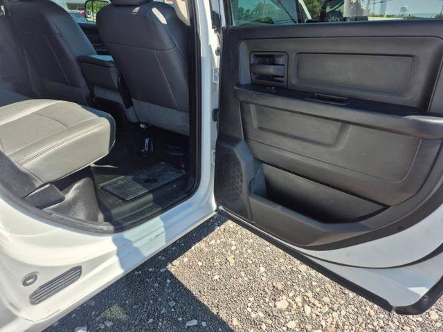 Used 2015 RAM 2500 Tradesman RWD image 6