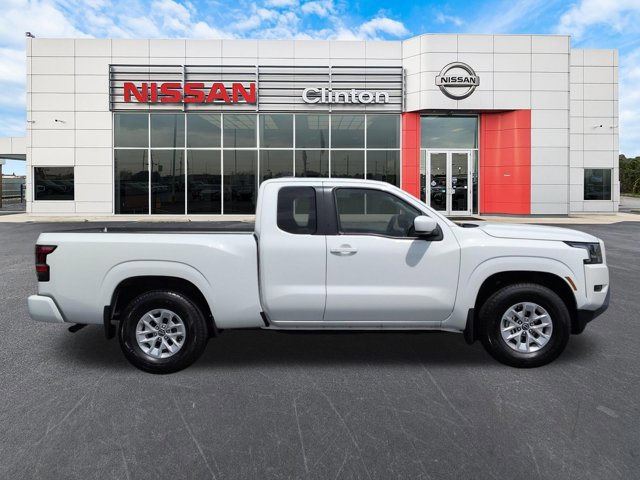 Certified 2024 Nissan Frontier SV w/ Technology Package RWD image 2