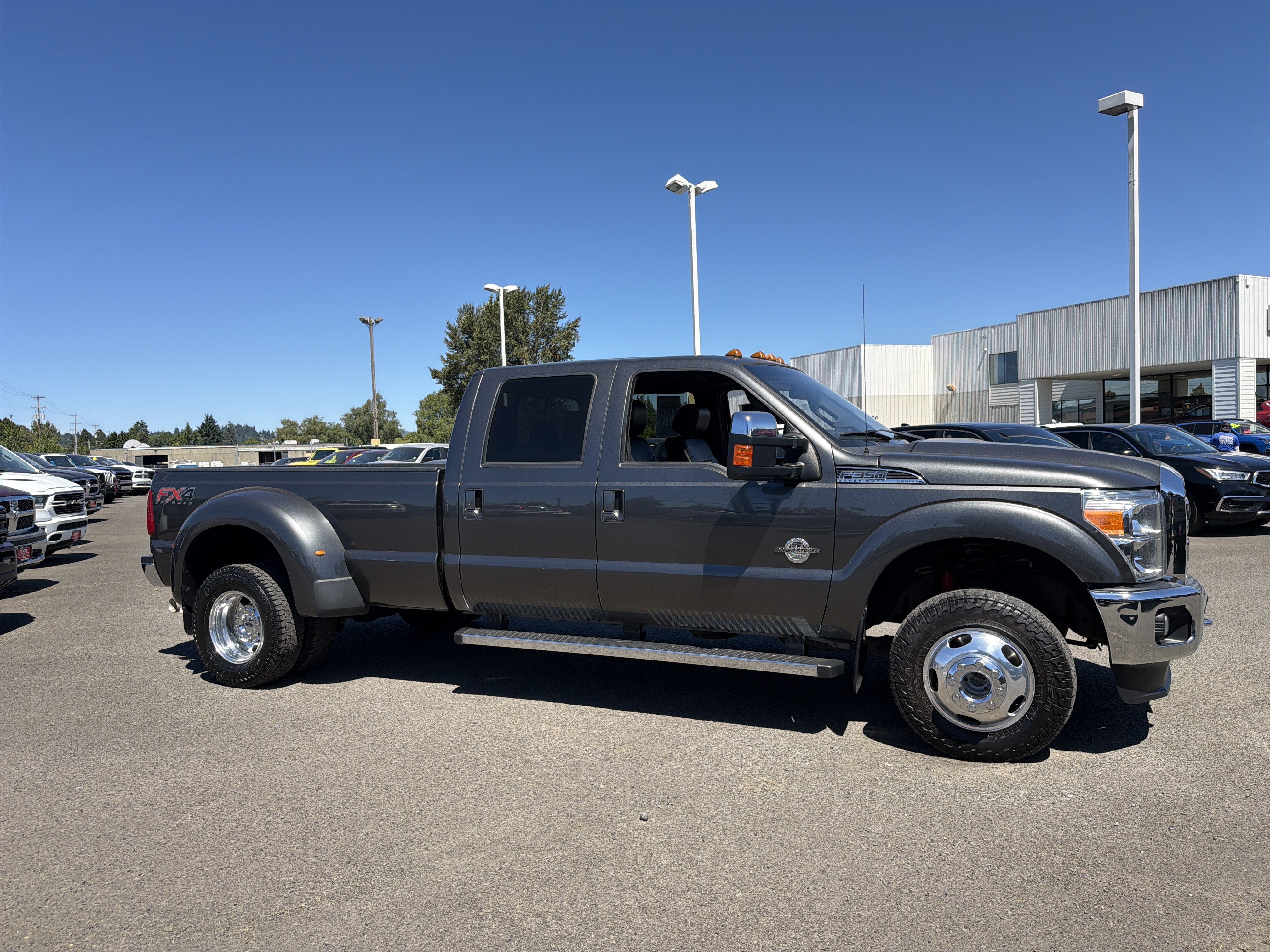 Used 2016 Ford F350 Lariat w/ Lariat Ultimate Package AWD/4WD image 7