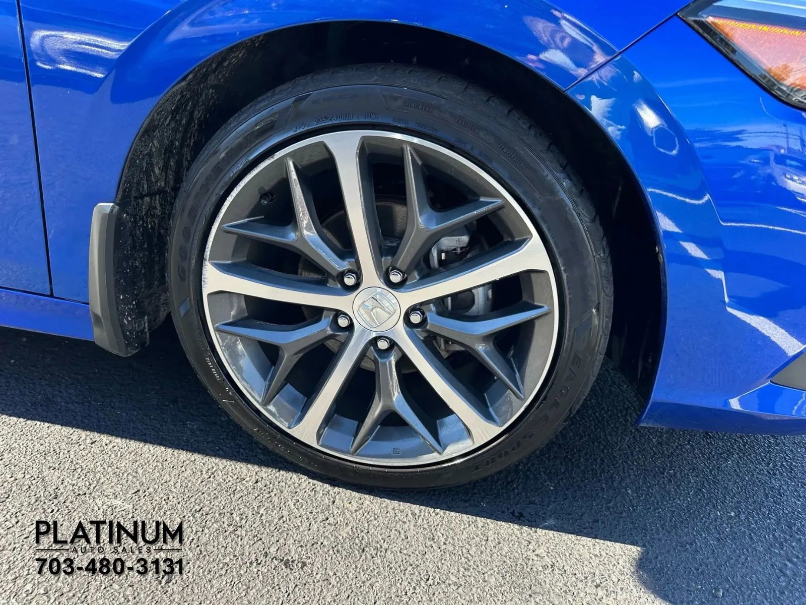 Used 2023 Honda Civic Touring image 19